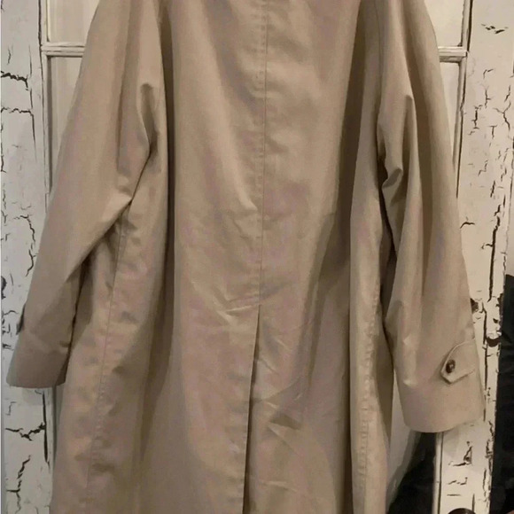 Vintage Men’s Hart Schaffer & Marx Overcoat Size 38S Removable Flannel Lining - Picture 2 of 6